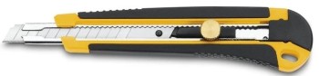 CUTTER 212 09mms/3hojas METAL/NYLON/ABS